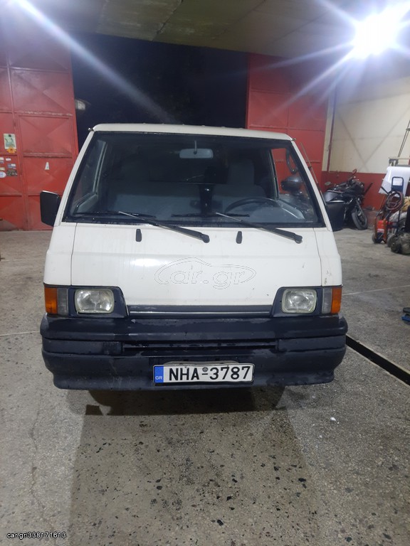Κλούβα Mitsubishi 2000 L300