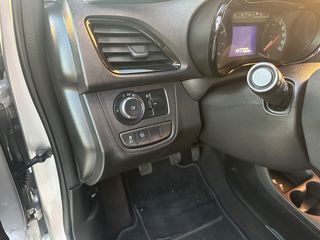 Opel Karl 2017-thumb-12