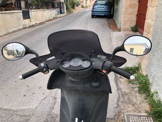 YAMAHA MAJESTY 125 (ΓΙΑ ΑΝΤΑΛΛΑΚΤΙΚΑ)-thumb-9