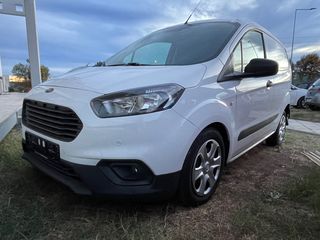 Ford Transit Courier '22