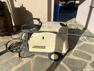 Πιεστικό μηχάνημα ζεστού νερού karcher-thumb-1