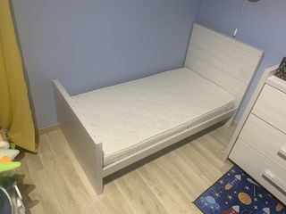 Παιδικό κρεβάτι μαζί με στρώμα