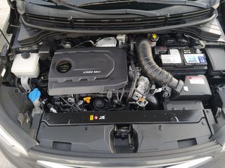 Kia Stonic 2018 1.6 CRDi Launch Edition-thumb-43