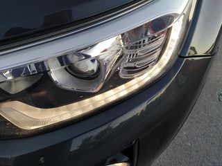 Kia Stonic 2018 1.6 CRDi Launch Edition-thumb-11