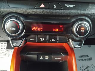 Kia Stonic 2018 1.6 CRDi Launch Edition-thumb-34