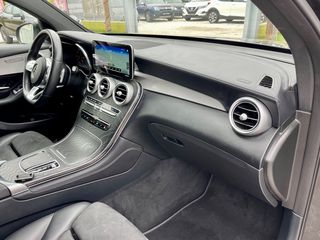 Mercedes-Benz GLC 300 2021 Edition AMG LINE Coupé 4MATIC 9G-TRONIC-thumb-72