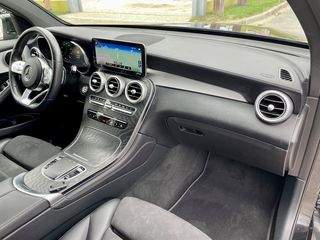 Mercedes-Benz GLC 300 2021 Edition AMG LINE Coupé 4MATIC 9G-TRONIC-thumb-73
