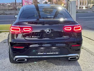 Mercedes-Benz GLC 300 2021 Edition AMG LINE Coupé 4MATIC 9G-TRONIC-thumb-29