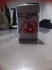 Zippo - 75 χρόνια . 1932 - 2007-thumb-1