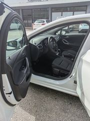 Opel Astra 2020-thumb-21