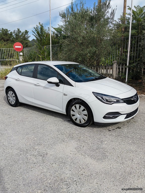 Opel Astra 2020