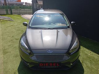 Ford Focus 2016 TI-VCT TITANIUM-thumb-3
