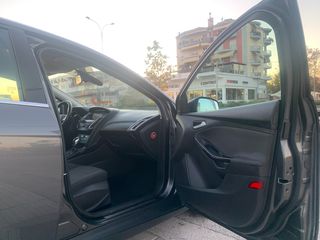 Ford Focus 2016 TI-VCT TITANIUM-thumb-17