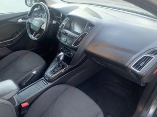 Ford Focus 2016 TI-VCT TITANIUM-thumb-18