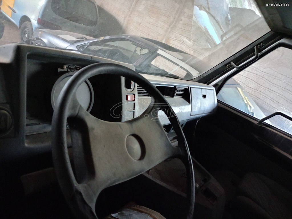 Mercedes mb100