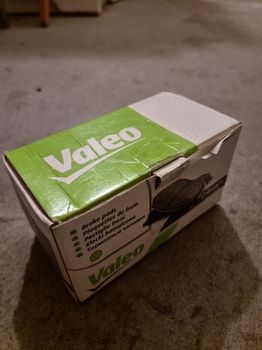 VALEO Σετ τακάκια εμπρός δισκόφρενα