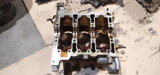 Πάνω τμήμα κορμού, CGP 1.2lt R3 12V 70 PS από VW Polo 6R '09-'16, Ibiza 6J '08-'16, Fabia 5J '07-'14, Roomster '07-'15