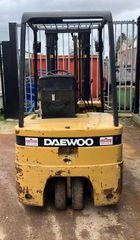 Daewoo 2002 (1800kg X 3.00m)-thumb-2