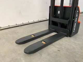 Παλετοφόρα 2020 Noblelift (1200kg X 3.60m)-thumb-1