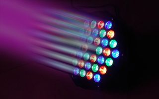 ΠΡΟΒΟΛΕΑΣ PAR36 LED & DMX INTERFACE + ΜΙΚΡΟΦΩΝΟ-thumb-1