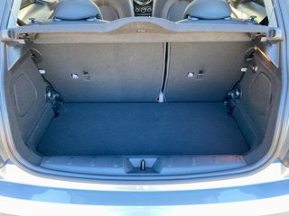 Mini Cooper SE 2023 Premium Piano Black-thumb-19