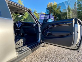 Mini Cooper SE 2023 Premium Piano Black-thumb-22