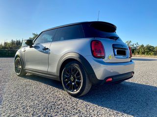 Mini Cooper SE 2023 Premium Piano Black-thumb-5