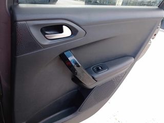 Peugeot 2008 2017 1.6 BlueHDi 120 GT-Line Edition!!!-thumb-23
