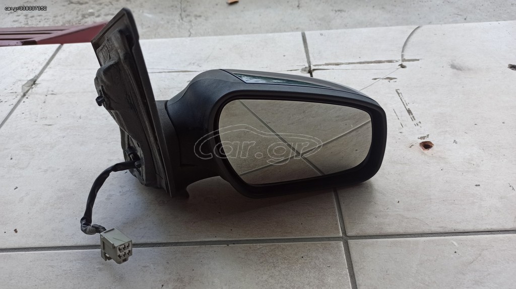 Καθρέφτης Δεξιός Ford Focus MK2