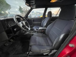 Alfa Romeo Alfa 75 1987-thumb-17