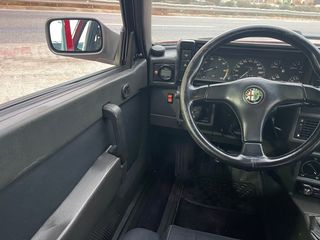 Alfa Romeo Alfa 75 1987-thumb-22