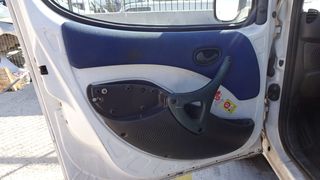 Γρύλλοι Παραθύρων Fiat Doblo '03