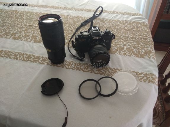 Minolta X-700 Film Camera and A 50mm f/1.7 Manual Focus Lens + 2 Focus Lens and filters *2