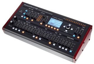 Behringer DeepMind 12D 12-Voice Analogue Desktop Synthesiser - Behringer