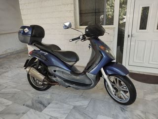 Piaggio Beverly 125/ 200/250/400 άριστο πωλείται κομμάτι κομμάτι 