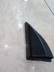 ΠΛΑΣΤΙΚΟ ΓΝΗΣΙΟ TOYOTA AVENSIS-thumb-4