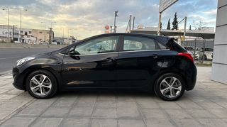 Hyundai i 30 2015-thumb-1