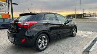 Hyundai i 30 2015-thumb-2