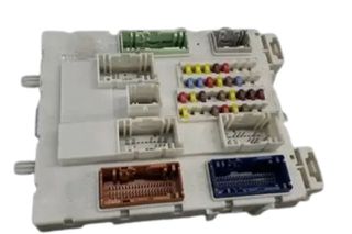 F1DT14A073BH Ασφαλειοθήκη Ford Focus