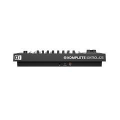 NATIVE INSTRUMENTS Komplete Kontrol A25 Midi keyboard 25 keys - NATIVE INSTRUMENTS-thumb-1