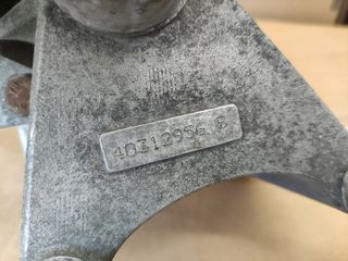 ΒΑΣΗ ΚΟΜΠΡΕΣΕΡ THERMO KING V500 ΓΙΑ MERCEDES ATEGO-thumb-1