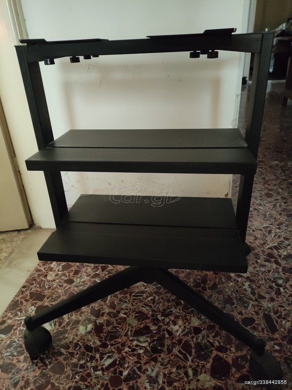 Μεταλλική βάση τηλεόρασης