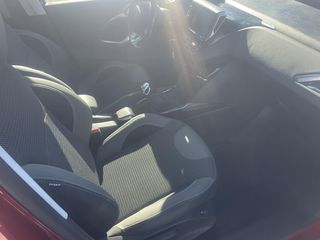 Peugeot 2008 2019 1.2 PureTech 130 Allure-thumb-13