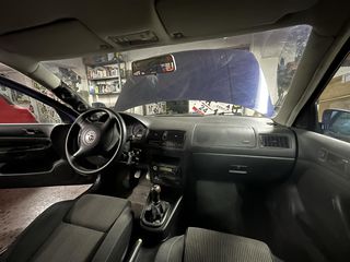 Volkswagen Golf 2004 GTI MK4-thumb-3