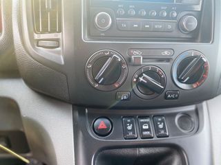 Nissan NV 200 2013 Van 1.5 dCi Comfort-thumb-31