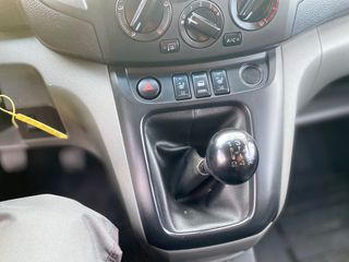 Nissan NV 200 2013 Van 1.5 dCi Comfort-thumb-34