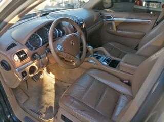 Porsche Cayenne 2004 S TIPTRONIC!-thumb-4