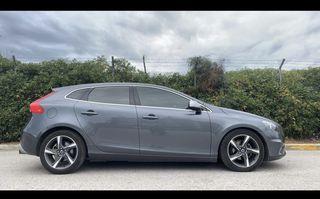 Volvo V40 '14 R -DESIGN