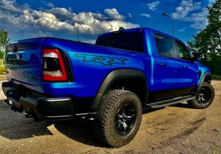 Dodge RAM 2021 TRX 6.2 Supercharged-thumb-11
