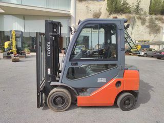 Toyota 2016 52-8FDF25-thumb-6